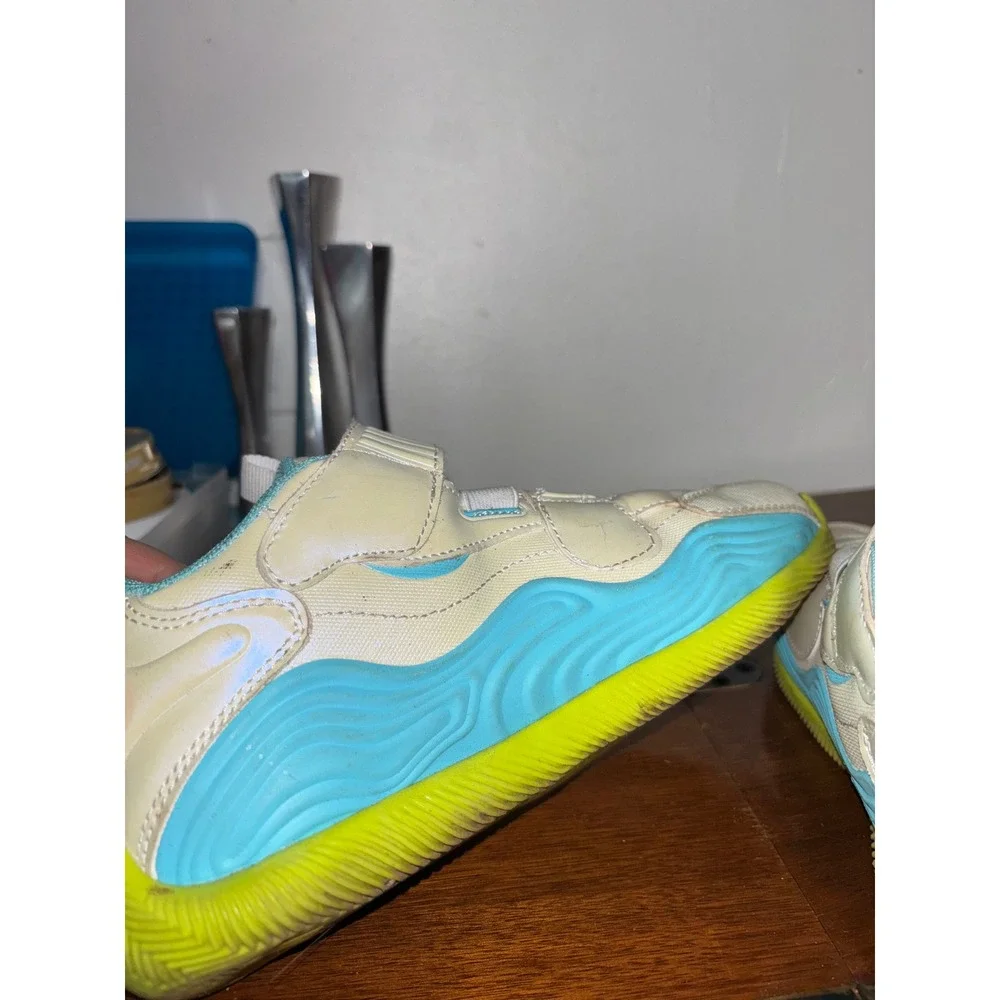 AND1 Basketball Shoes Boys Sz 6 White Blue‎ Lime Green Hook Loop Sneakers